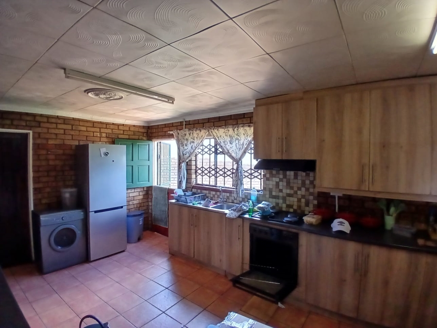 4 Bedroom Property for Sale in Kuruman Northern Cape